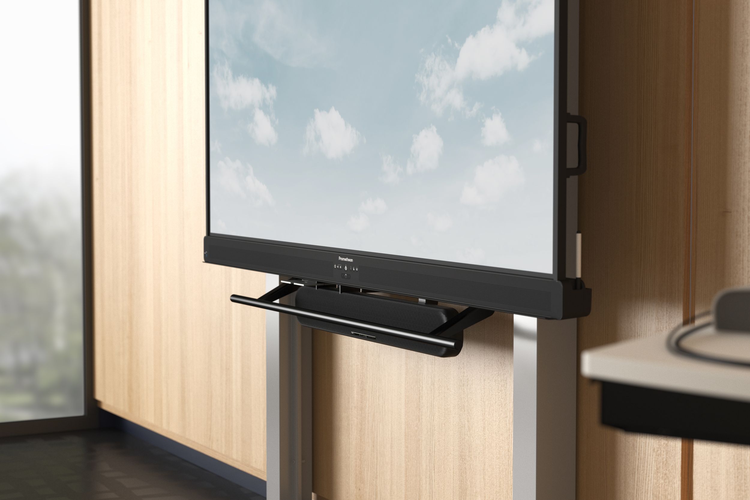 Close-up of the Promethean ActivPanel 10 Premium on a VS mounting system – built-in soundbar with an 8-microphone array for clear audio and voice transmission in the classroom
