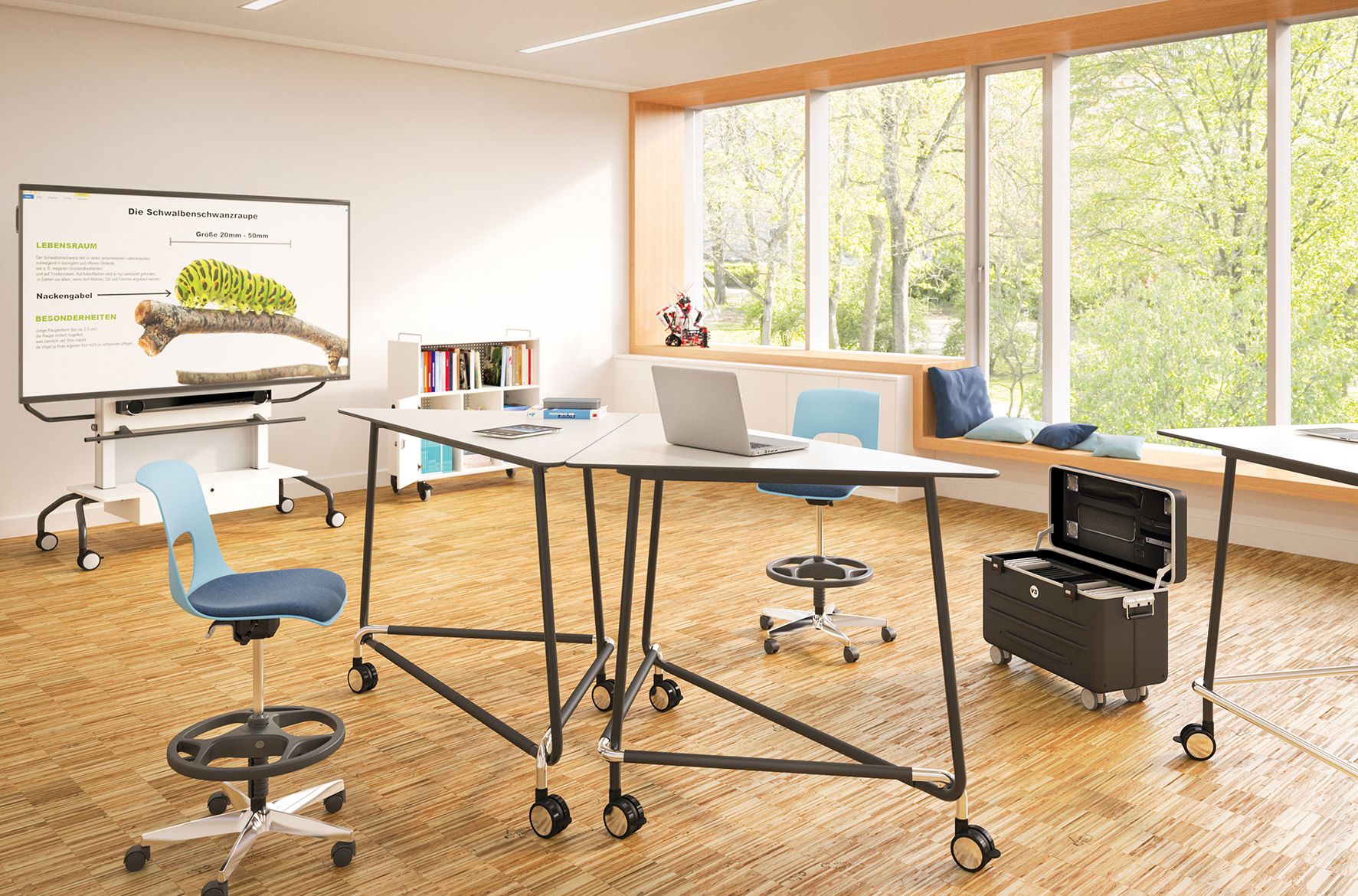 Triangular high tables TriUnion with height-adjustable, upholstered swivel chairs NF-Move in front of a mobile, interactive whiteboard MediaBasic by VS